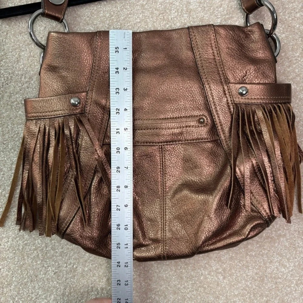 B. MAKOWSKY Shoulder Bag Womens Bronze Metallic Leather Fringe Boho Glam Hobo